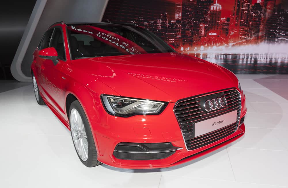 green-cars-2015-Audi-A3-e-tron