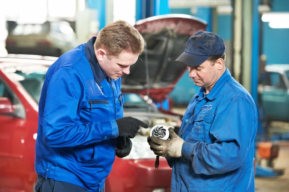 Guide to Buying Replacement Car Parts - BreakerLink Blog