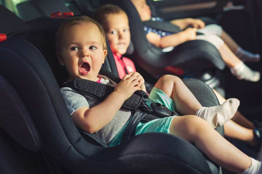 children in car seats