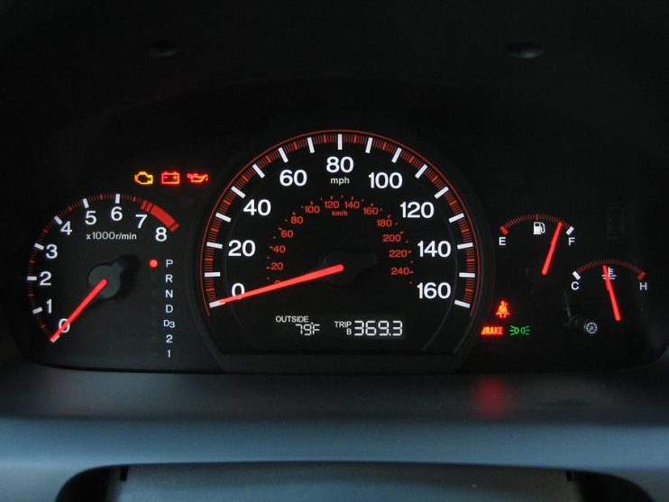 speedo clock in a car