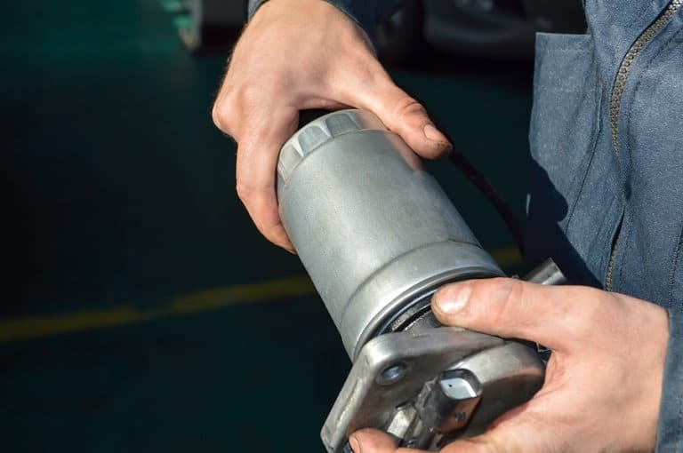 Signs of a Dirty or Faulty Fuel Filter BreakerLink Blog