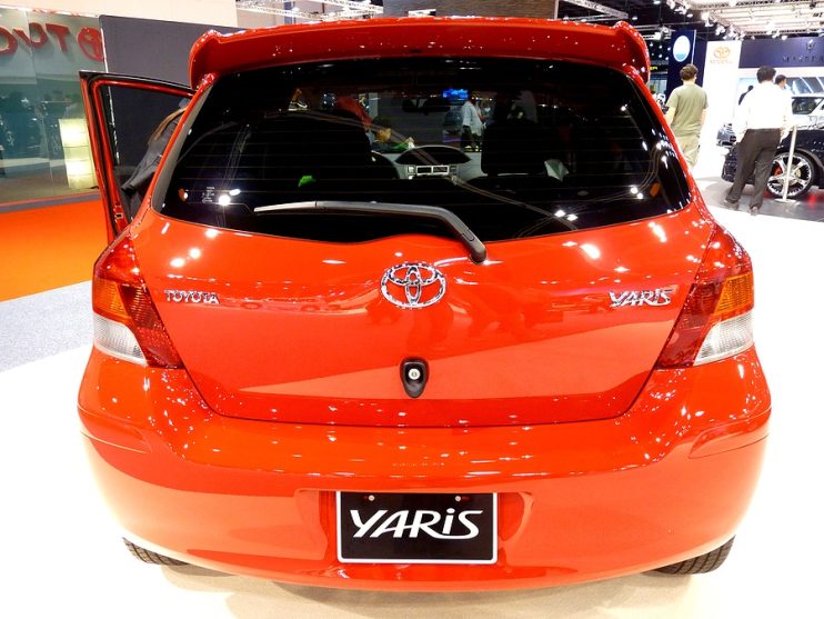 Yaris rear