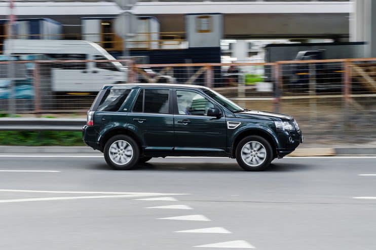 Land Rover Freelander side view