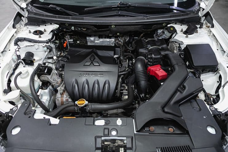 Mitsubishi Lancer engine.