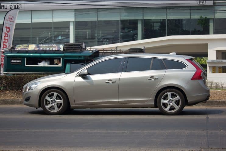 Volvo V60 side view