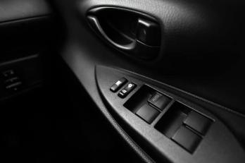 Power window switch